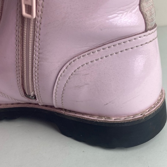 UGG Ryann light pink Ankle Boot- Size 3 - Picture 7 of 10